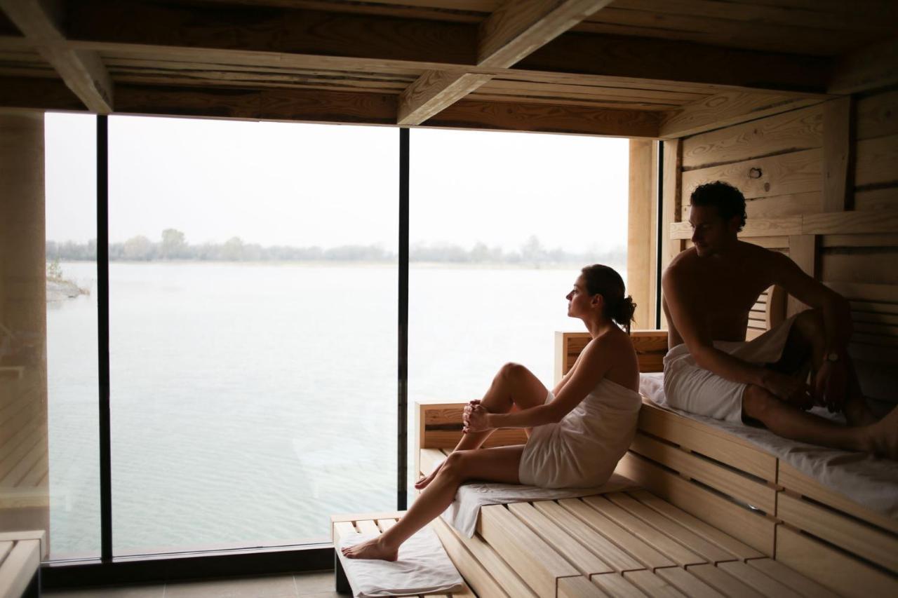 Landhaus Klambauer Ferienapartments Thermennaehe St Martins Therme Frauenkirchen Eksteriør bilde