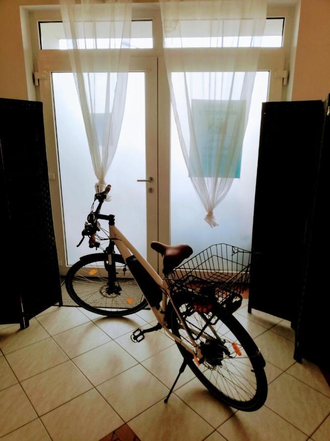 Landhaus Klambauer Ferienapartments Thermennaehe St Martins Therme Frauenkirchen Eksteriør bilde